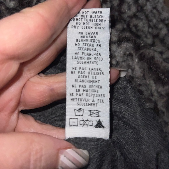 Alter’d State Gray / Beige Quarter Zip Sherpa Jacket - Picture 5 of 6